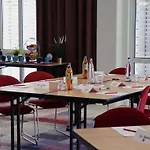 Ibis Hotel 3*