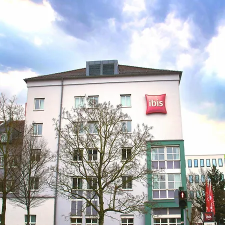 Otel Ibis 2*