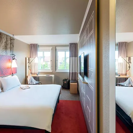 Ξενοδοχείο Ibis 3*