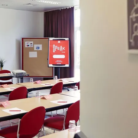 Ibis Hotel 3*