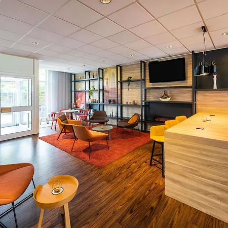 Ibis 3*