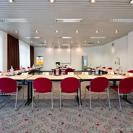 Ibis 3*