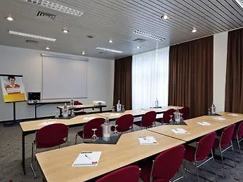 Ibis 3*